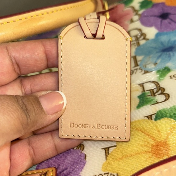 Dooney & Bourke Coated Floral Print Janine Satchel-5 Pieces included/bundle - Picture 15 of 17